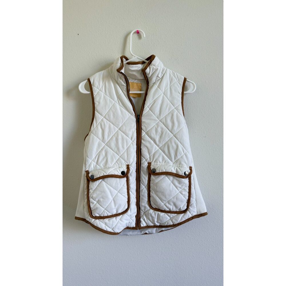 Takara Quilted Vest Womens Small White Brown Suede Trim Utility Pockets